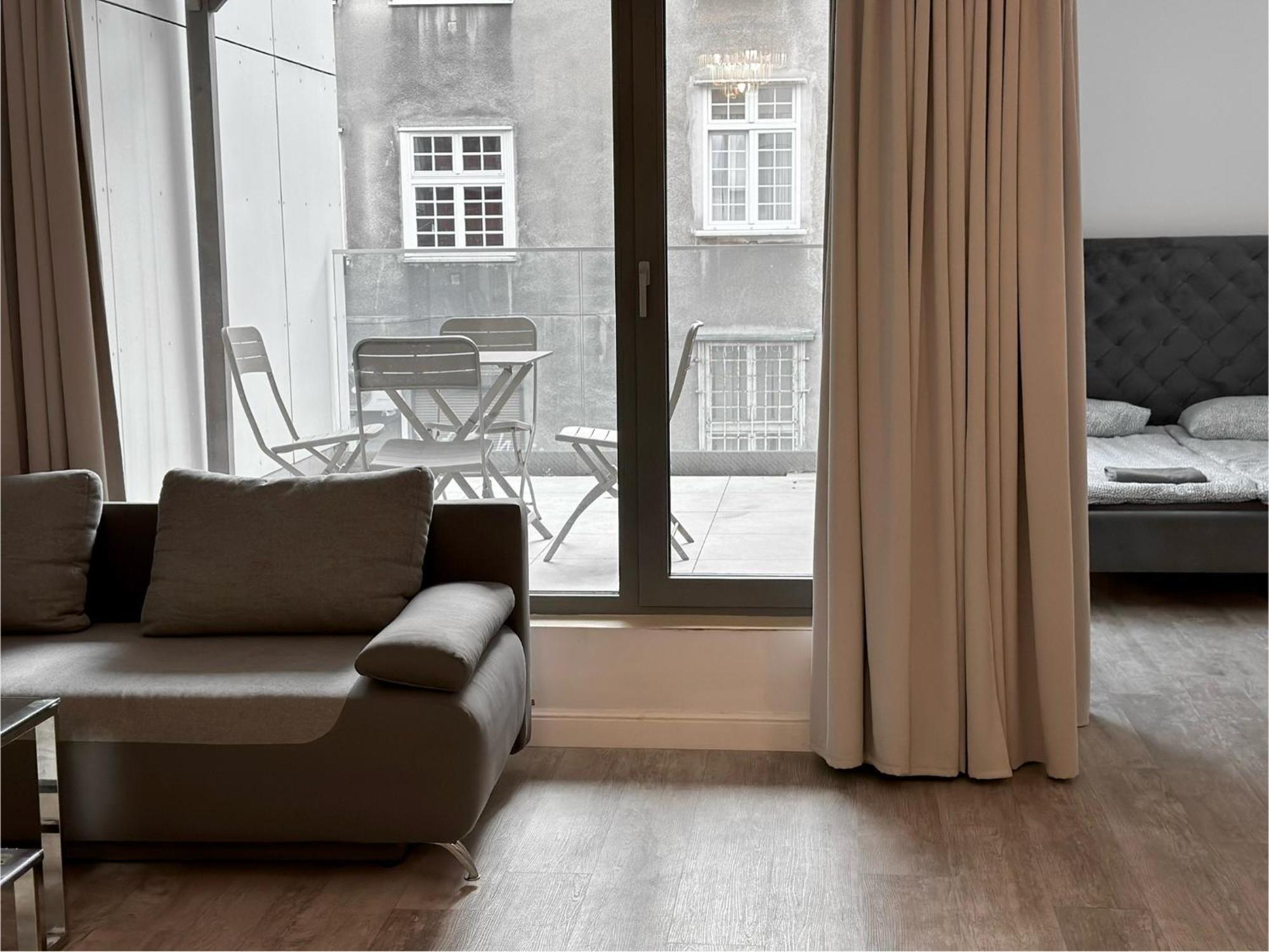 Apartment Sw Ducha Center By Piroko *