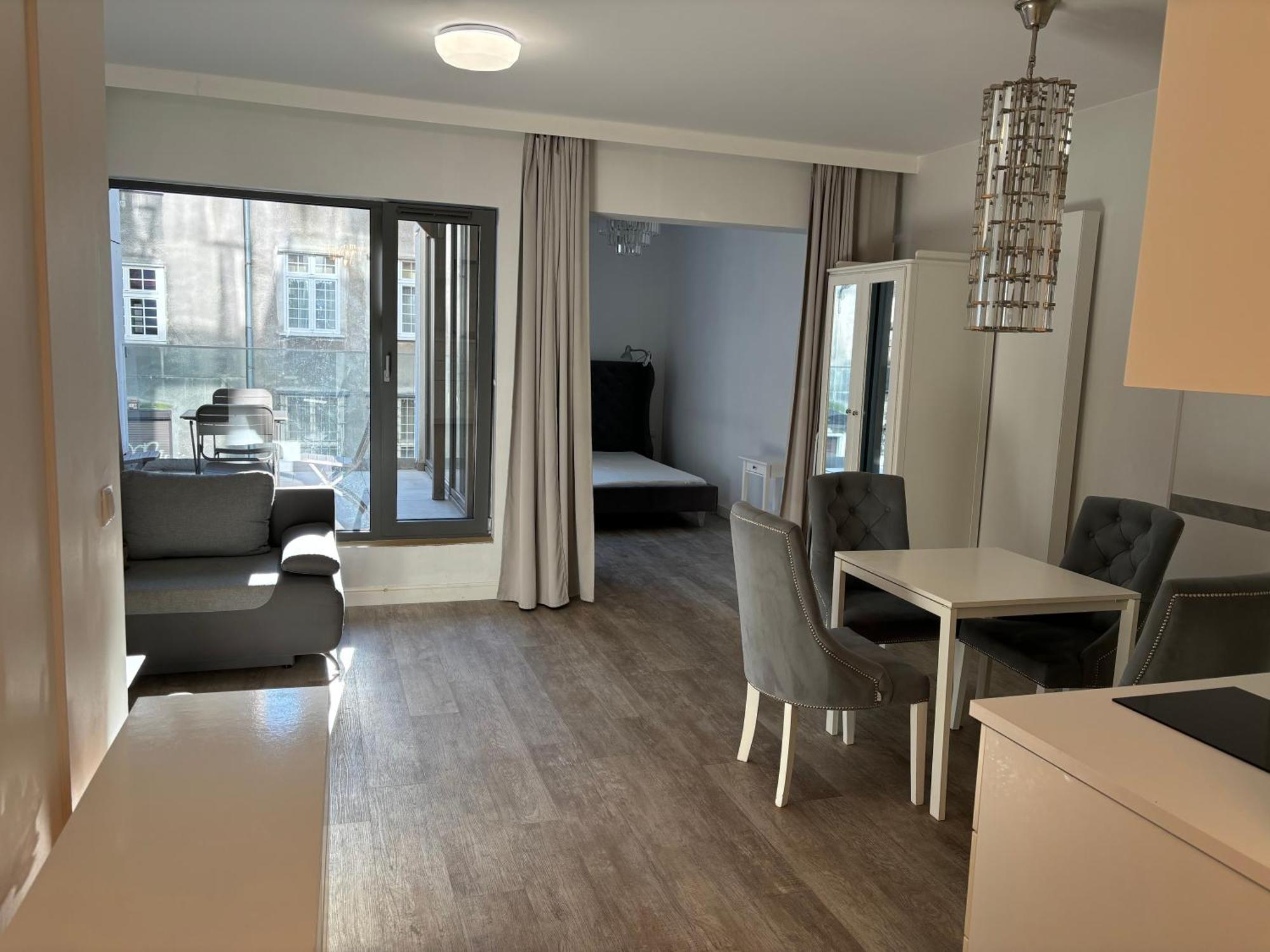 Apartment Sw Ducha Center By Piroko *